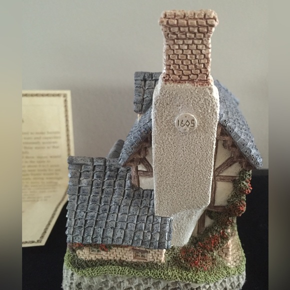 David Winter "Coopers Cottage" - Picture 5 of 5